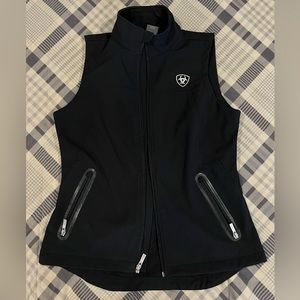 Ariat vest
